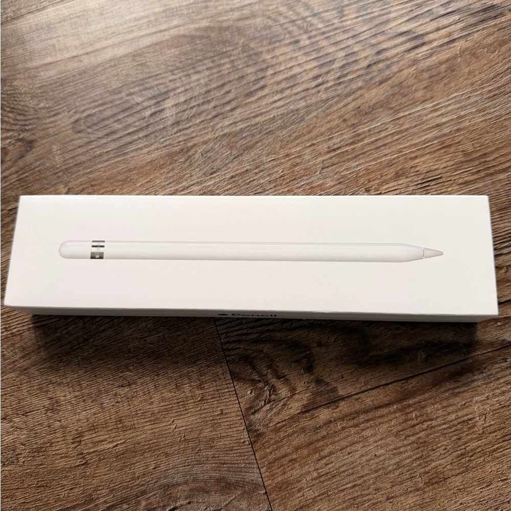 Apple Pencil (1st Generation) – Original Box + Accessories